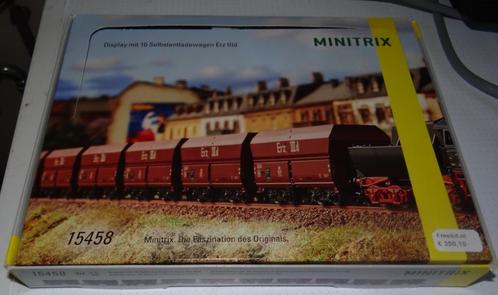 Minitrix display met 10 Erz zelflossers, Hobby en Vrije tijd, Modeltreinen | H0, Zo goed als nieuw, Wagon, Gelijkstroom, Trix