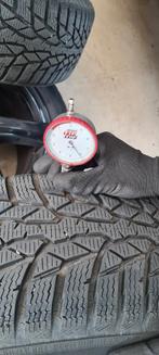 Autobanden maat /15/60/R17 velg is zwart glans, Auto-onderdelen, Banden en Velgen, Ophalen, Gebruikt, 17 inch, Band(en)