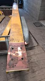 UNP 180 lengte 3700 en 1400 mm., Ophalen, Zo goed als nieuw