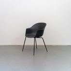 1 Gubi Bat stoel Zwart Nieuw, Huis en Inrichting, Stoelen, Nieuw, Metaal, Vijf, Zes of meer stoelen