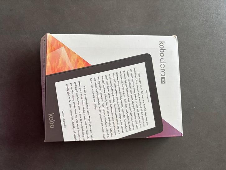 Kobo e-reader Clara HD 8GB - Prachtige Staat!, Computers en Software, E-readers, Zo goed als nieuw, 6 inch of minder, 8 GB, Touchscreen