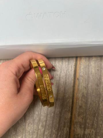 Guess Armbanden Goud beschikbaar voor biedingen