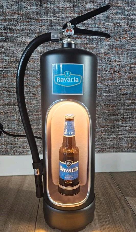 Mooie BAVARIA brandblusser met ledverlichting, Verzamelen, Biermerken, Ophalen of Verzenden