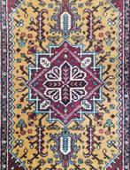 Handmade Heriz okergeel Bessarabia wol tapijt loper 77x357cm, Huis en Inrichting, Gebruikt, ., 200 cm of meer, Rechthoekig
