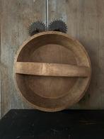 Gekerfde houten schaal Surinaamse (marron) houtsnijwerk, Ophalen of Verzenden