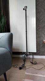 Voet staande vloerschemerlamp, Huis en Inrichting, Lampen | Vloerlampen, Klassiek, Ophalen of Verzenden, Zo goed als nieuw, Metaal