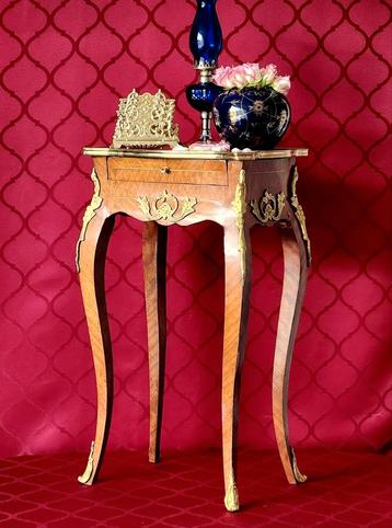 Consoletafeltje Napoleon III  beschikbaar voor biedingen