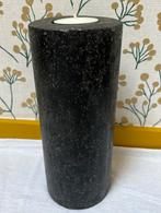 Waxinelichtje zwart gespikkeld 20cm stenen kaars, Huis en Inrichting, Woonaccessoires | Kandelaars en Kaarsen, Overige materialen