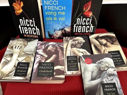 8 boeken van Nicci French, Boeken, Literatuur, Zo goed als nieuw, Europa overig, Ophalen of Verzenden