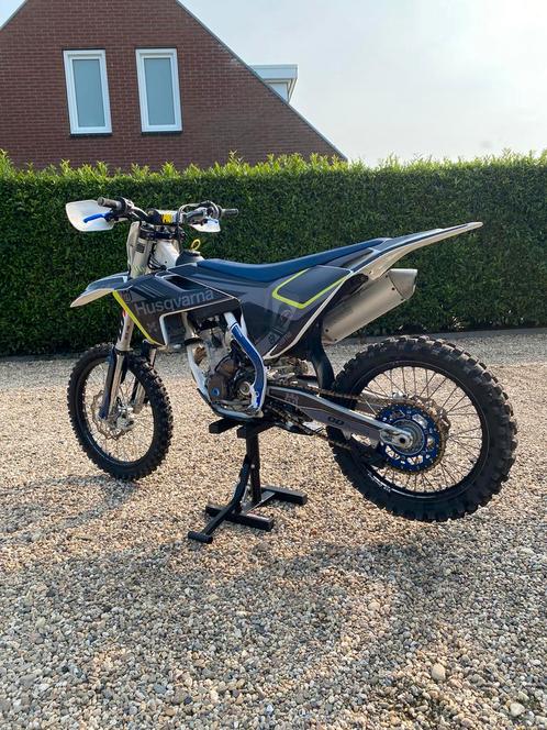 Husqvarna 250 4 takt 2017, Fietsen en Brommers, Brommers | Crossbrommers, Zo goed als nieuw, Overige merken, Ophalen