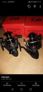 2 nieuwe Daiwa BG 4500 magsealed molens. Met 2 jaar garantie, Watersport en Boten, Hengelsport | Zeevissen, Ophalen of Verzenden