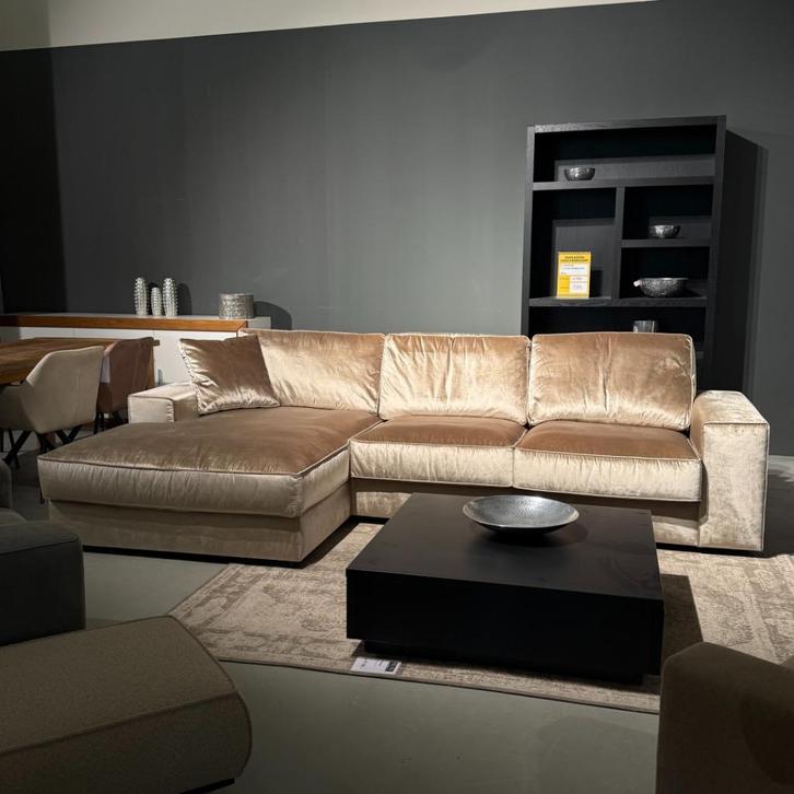 hoekbank Richmond taupe velours Santos, Huis en Inrichting, Banken | Complete zithoeken, Nieuw, Stof, Ophalen