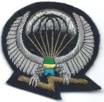 Republic of Gabon Parachutist Qualification Wing ( Bullion ), Verzamelen, Militaria | Algemeen, Embleem of Badge, Overige gebieden