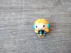 Mini funko poppetje meisje met skateboard, Verzamelen, Poppetjes en Figuurtjes, Ophalen of Verzenden, Zo goed als nieuw