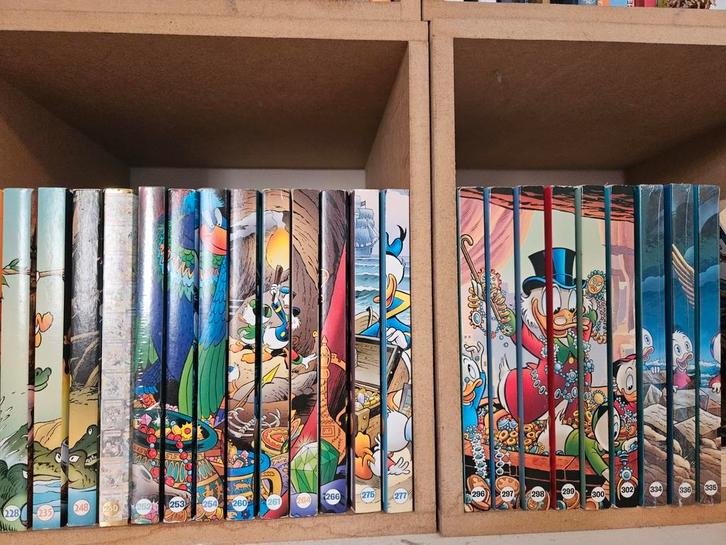 Veel Donald Duck pockets, Boeken, Stripboeken, Zo goed als nieuw, Meerdere stripboeken, Ophalen of Verzenden