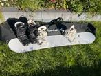 Snowboard set: Board, bindingen en snowboots, Sport en Fitness, Snowboarden, Ophalen, Gebruikt, Board