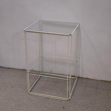 Vintage bijzettafel Isocele Max Sauze Atrow beschikbaar voor biedingen