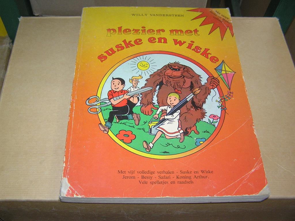 Plezier met Suske en Wiske nr. 2(1), Gelezen, Eén stripboek, Ophalen of Verzenden, Studio Vandersteen