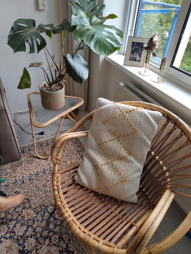 Moet snel weg! Rotan setje fauteuil stoel en tafeltje, Huis en Inrichting, Fauteuils, Gebruikt, Minder dan 50 cm, Ophalen of Verzenden