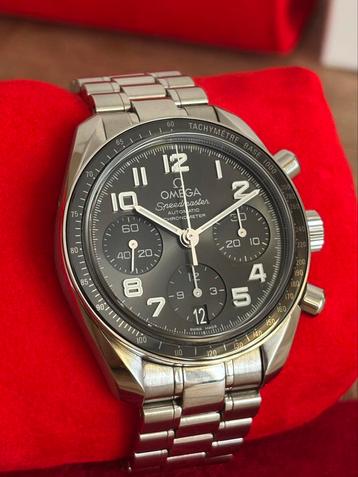 Omega Speedmaster 38mm / Co-Axial Chronograph / Full Set  beschikbaar voor biedingen