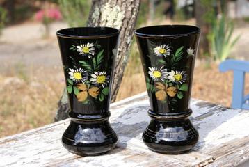 Brocante - Stel zwarte Opaline vazen! beschikbaar voor biedingen
