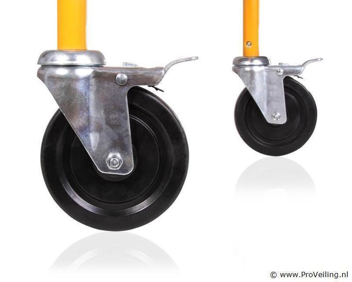 Online Veiling: Werkplatform hoog model zwart hoog, Doe-het-zelf en Verbouw, Steigers, Nieuw