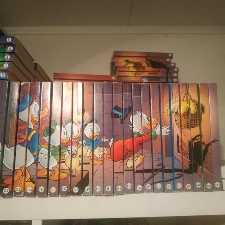 Donald Duck pockets jaargang 2005-2007 compleet 121 tot 142, Boeken, Strips | Comics, Zo goed als nieuw, Complete serie of reeks