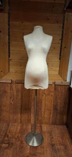 Zwangere paspop, Ophalen, Zo goed als nieuw