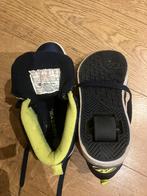 Heelys met wieltjes 2 paar. Voor 12,50, Ophalen, Gedragen, Zwart
