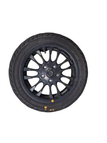 Voorband voorvelg origineel Vespa Sprint beschikbaar voor biedingen