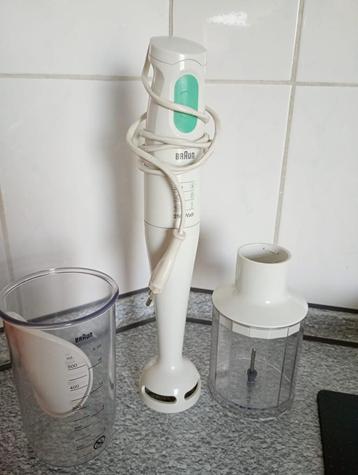 Braun staafmixer met maatbeker met deksel beschikbaar voor biedingen
