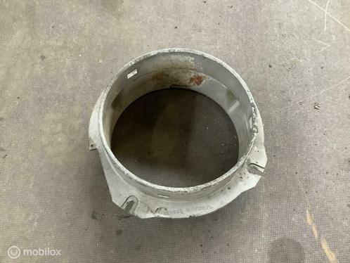 Volvo 686437 140 142 144 145 Koplampbehuizing koplamp houder, Auto-onderdelen, Verlichting, Gebruikt, Ophalen of Verzenden