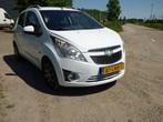 Chevrolet Spark 1.0 16v Lt  1.0 16v Lt, Wit, Bedrijf, Grijs, Elektrische ramen