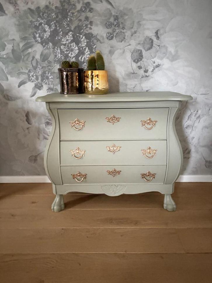 Charmant Groen Ladekastje met Gouden Accenten, Huis en Inrichting, Kasten | Ladekasten, Gebruikt, Minder dan 100 cm, Minder dan 50 cm