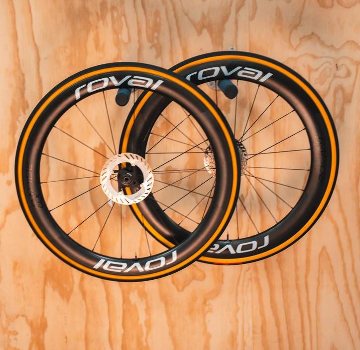 Roval Rapide CLX 2 Wit carbon wielset disc 180 S-Works, Fietsen en Brommers, Fietsonderdelen, Gebruikt, Racefiets, Wiel, Ophalen of Verzenden