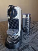 Nespresso koffieapparaat met melkopschuimer, Witgoed en Apparatuur, Koffiezetapparaten, Ophalen, Gebruikt, Koffiemachine, 1 kopje
