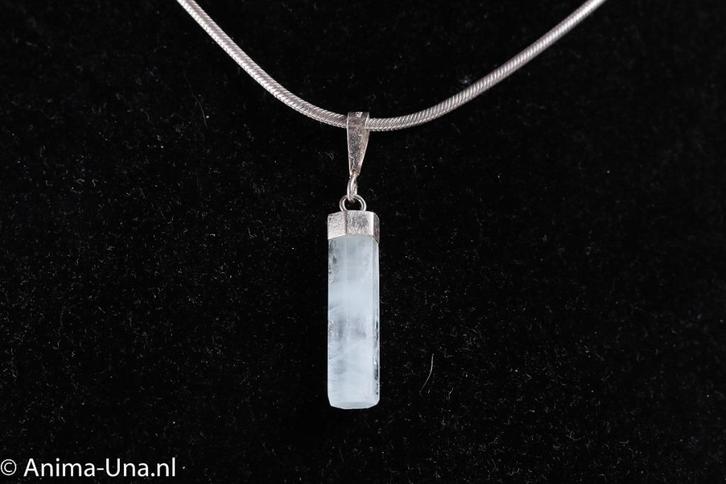 Aquamarijn hanger, Verzamelen, Mineralen en Fossielen, Mineraal, Ophalen of Verzenden