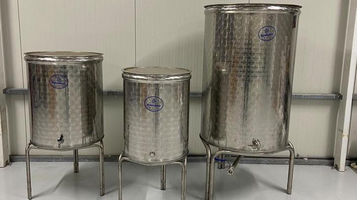 Vergistingsvaten Sansone van 10 t/m 100 liter, Huis en Inrichting, Woonaccessoires | Wijnrekken, Nieuw, Ophalen of Verzenden
