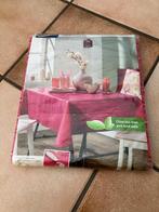 Tafellaken 130 x 160 rode/rood-tinten , Nieuw in verpakking, Ophalen of Verzenden, Nieuw, Rechthoek, Binnen