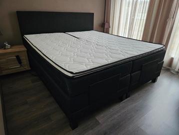 boxspring bed 180 x 200 cm beschikbaar voor biedingen
