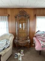Barok Vitrinekast - Elegant Meubelstuk, Verzenden
