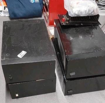 Monoblokken voor hobbyist Power Amp zelfbouw Elektuur. beschikbaar voor biedingen
