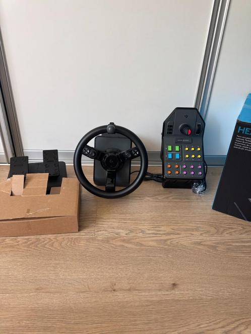 RETOURDEAL Logitech G Saitek Farming Simulator Controller, Spelcomputers en Games, Spelcomputers | Overige Accessoires, Zo goed als nieuw