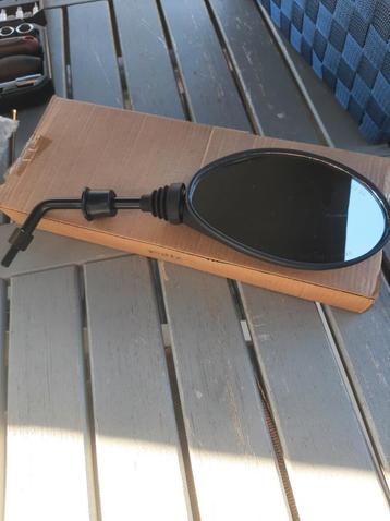 Piaggio Zip rechts NIEUW spiegel beschikbaar voor biedingen
