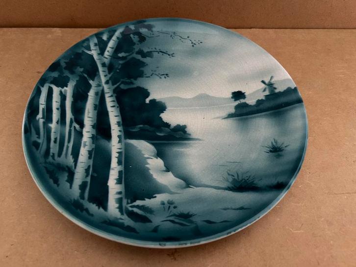 Wandbord keramiek Petrns regouts en co Maastricht, Antiek en Kunst, Antiek | Wandborden en Tegels, Ophalen