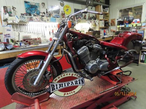 Op zoek naar Honda VT600C - VT 600 C Shadow '92 delen?, Motoren, Onderdelen | Honda, Gebruikt, Ophalen of Verzenden