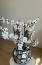 Schelpenvaas met kunstbloemen, Ophalen of Verzenden, Zo goed als nieuw, Overige kleuren, Minder dan 50 cm