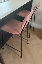 2x Barkruk merk Zuiver Oud Roze zgan., Huis en Inrichting, Barkrukken, 2 krukken, Ophalen of Verzenden, Zo goed als nieuw, 60 tot 90 cm