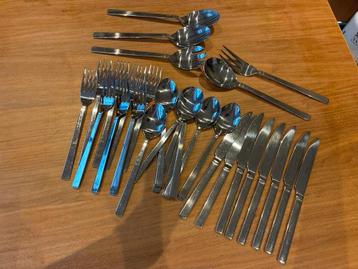 Isola Bestekset - 34 Delig beschikbaar voor biedingen