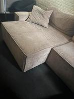 Bank slaap bedbank met opberg ruimte onder gebruikt gratis, Ophalen, Zo goed als nieuw, Rechthoekig, 125 cm of meer